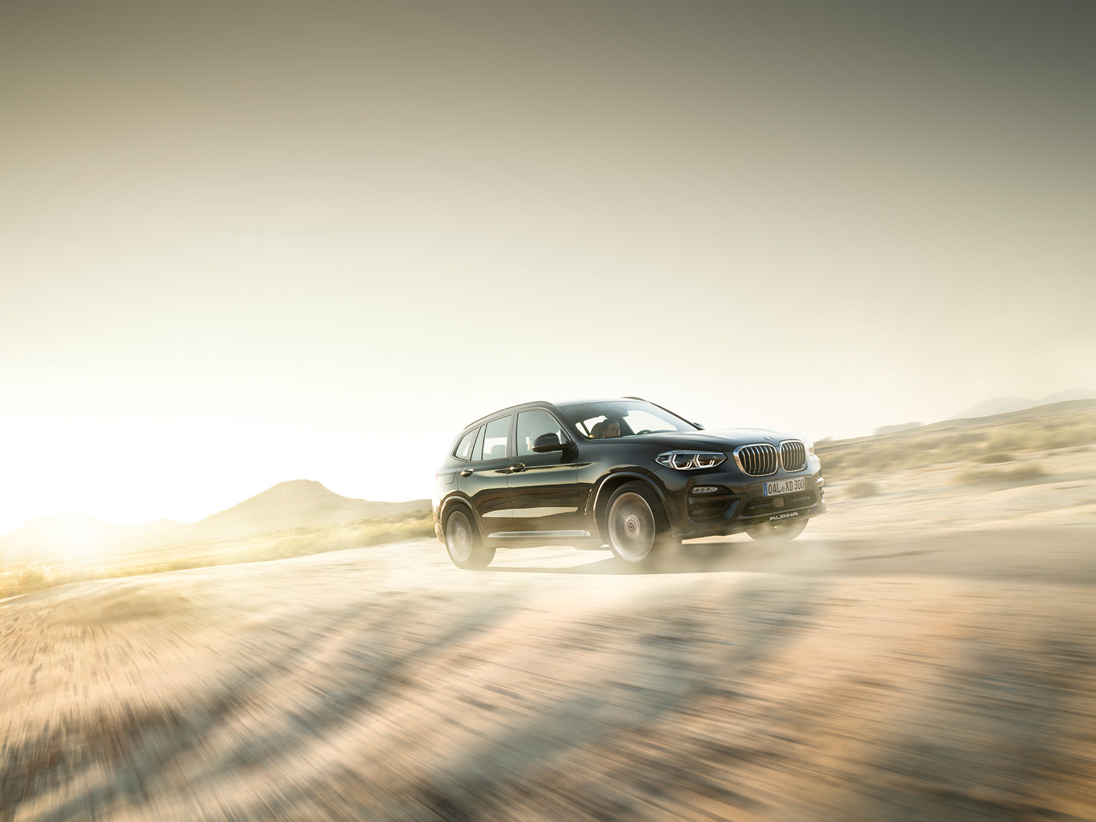 即納在庫あり XD3/XD4 ウィンタータイヤホイールセット(センターカバー別売) クラシックC16 20インチ+SCORPION™ WINTER ALP for XD3/XD4