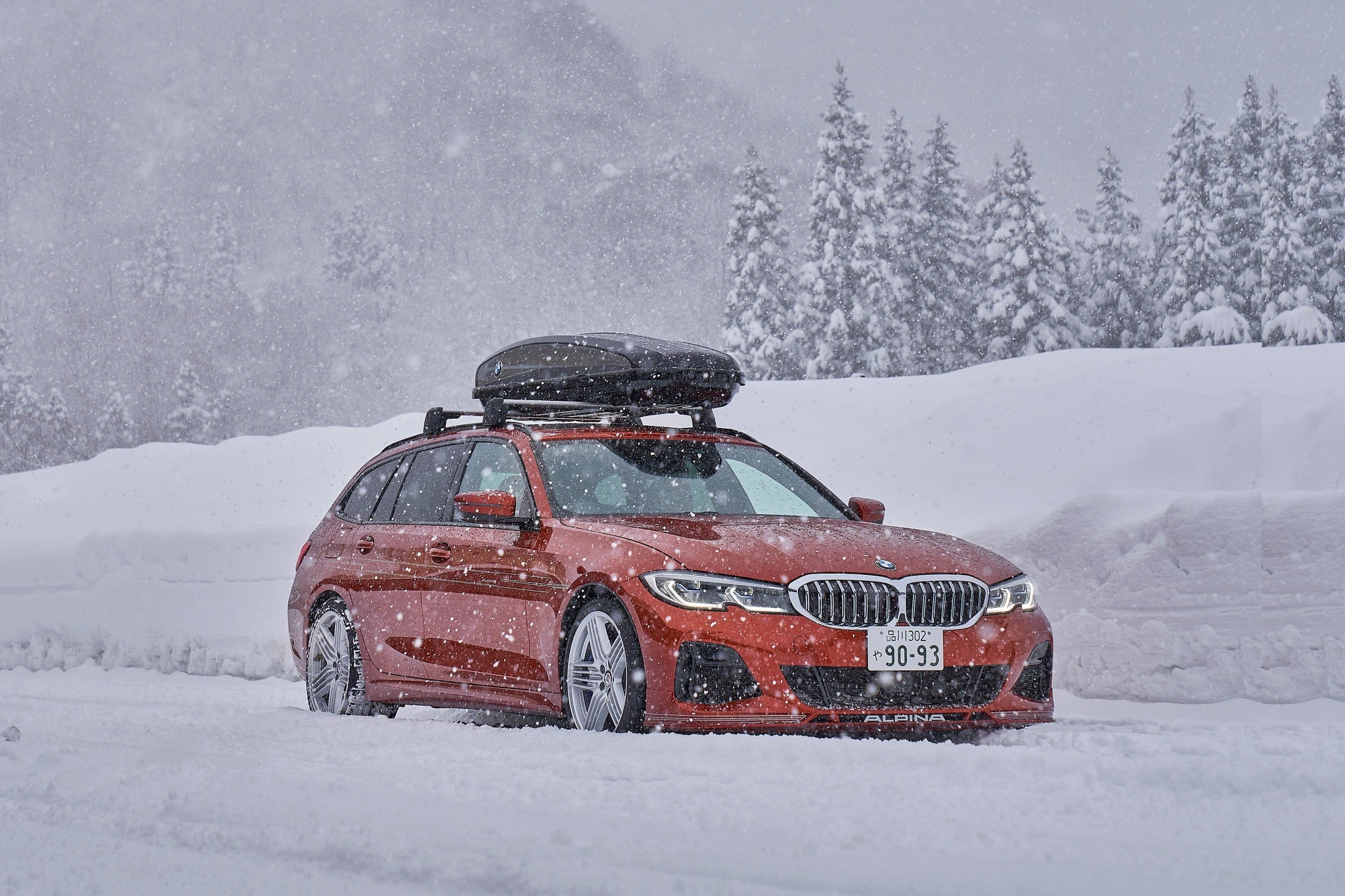 B3/B3GT/DS ウィンタータイヤホイールセット(2026年2月中旬以降納品) DYNAMIC19インチ+P-ZERO WINTER for ALPINA B3/D3S